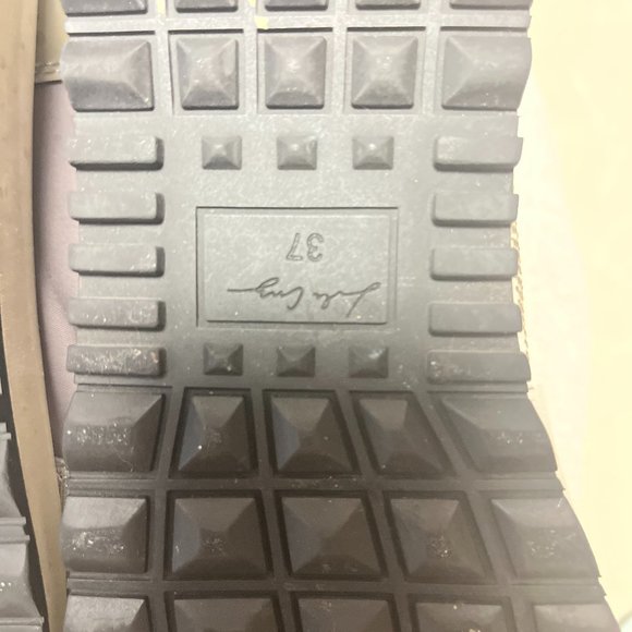 LOLA CRUZ SNEAKERS - Picture 2 of 6